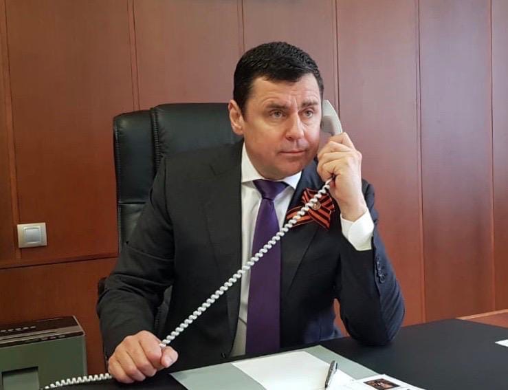 Дмитрий Миронов лично звонил ветеранам и поздравлял их с Днем Победы