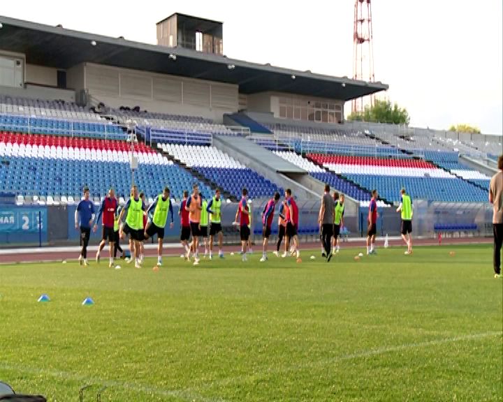 Мачт «Шинника» с «Текстильщиком» едва не сорвался