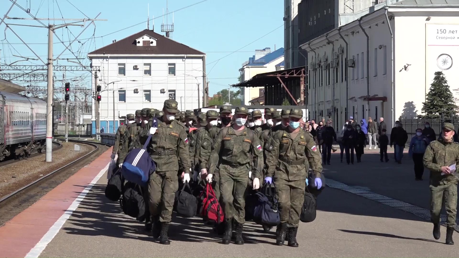 Параду Победы быть: ярославские военнослужащие снова отправились в Москву