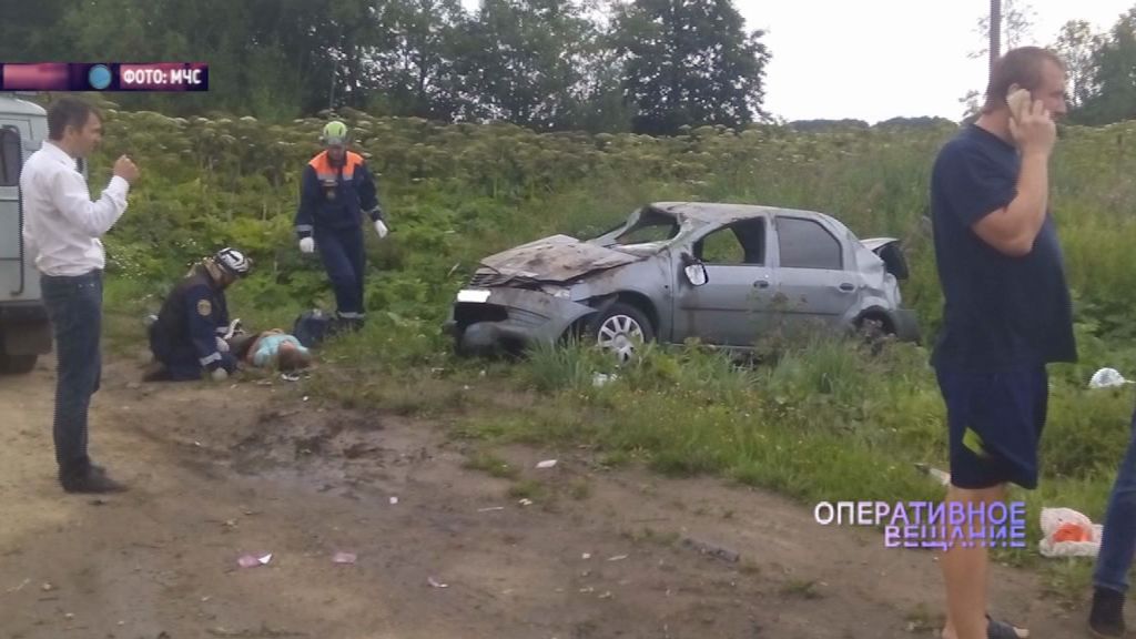 У деревни Ямино столкнулись два автомобиля: есть пострадавшие