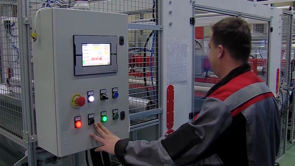 Ярославским предприятиям предлагают одеть сотрудников в «умную» спецодежду