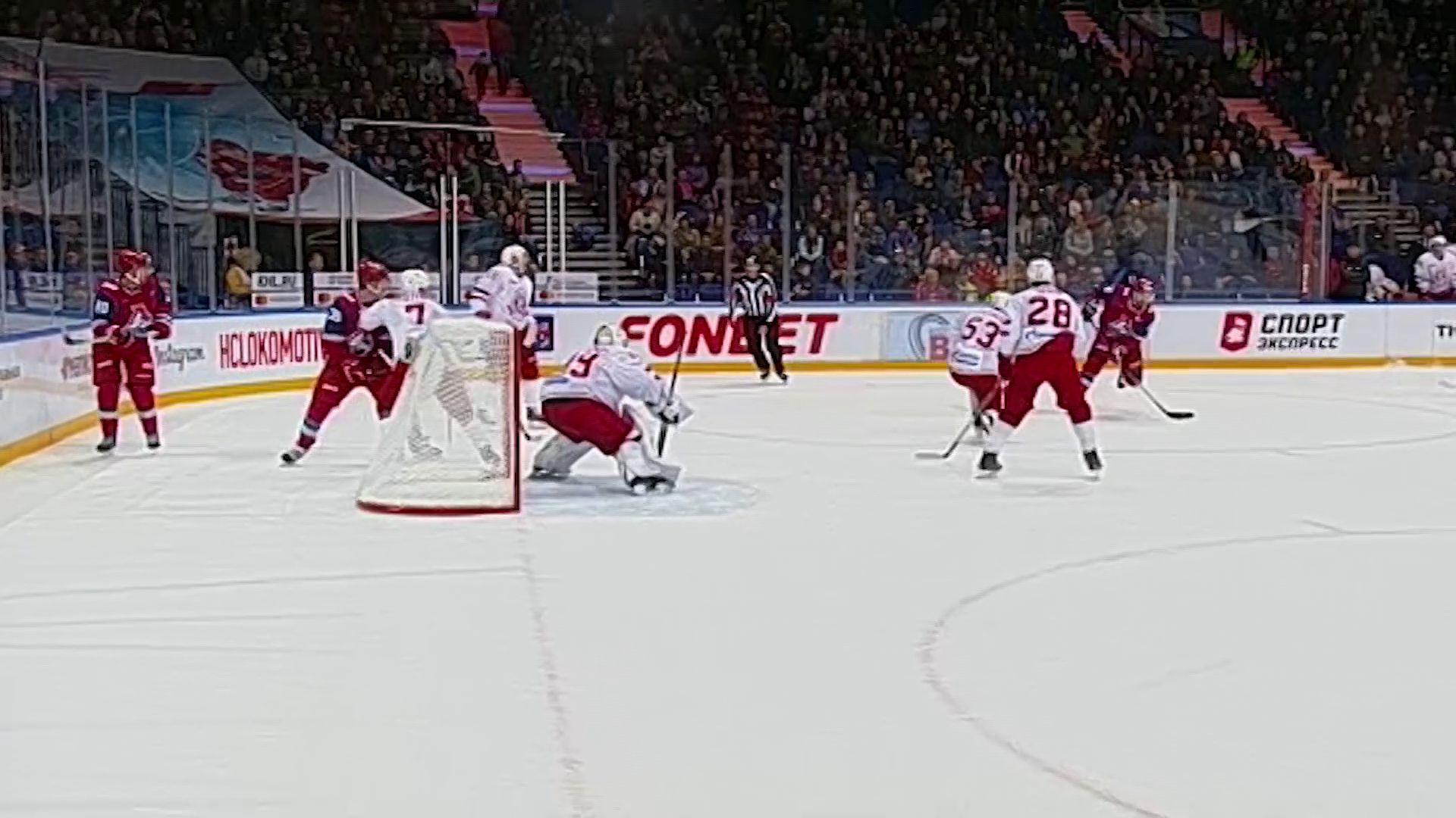 «Локомотив» сыграет с «Витязем»: прямая трансляция на «Первом Ярославском»