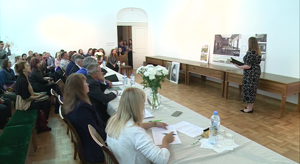 Выпускники факультета дизайна представили свои дипломные проекты