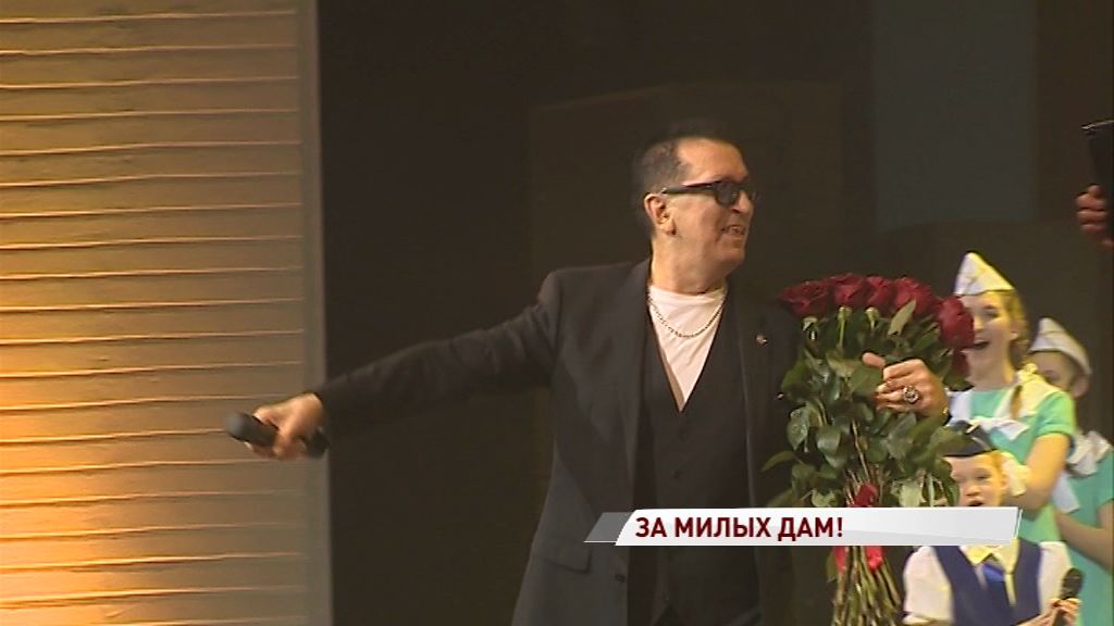 Александр Буйнов и Дмитрий Миронов поздравили отличившихся представительниц прекрасного пола