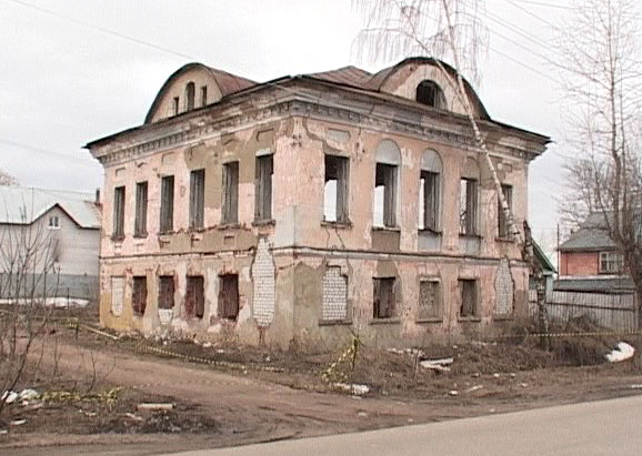 Сохранить памятник в Тутаеве