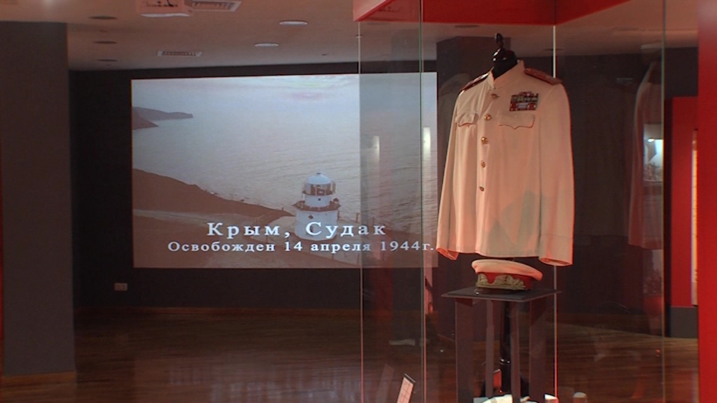 От кителя до наград: в Ярославле открылась выставка «12 сражений маршала Толбухина»