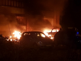 В Рыбинске сгорели две легковушки