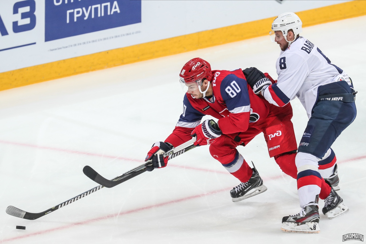 «Локомотив» уступил нижегородскому «Торпедо» на родном льду