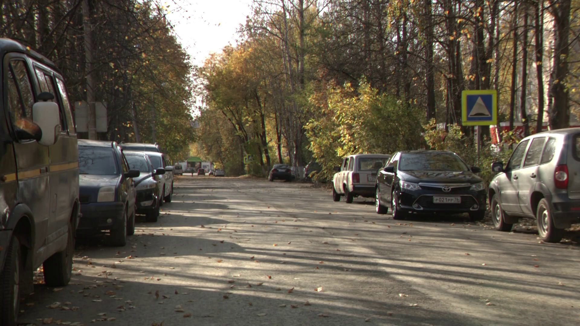 В преддверии Дня пожилого человека в Ярославле дополнительно отремонтировали несколько дорог