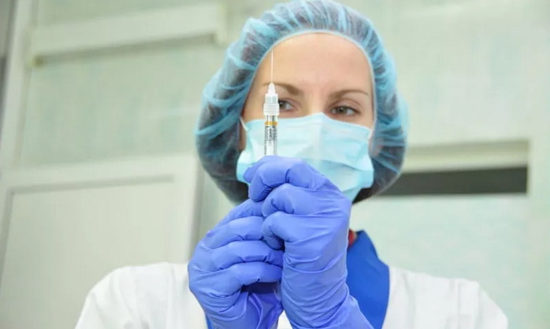 Более 55 тысяч ярославцев привились от коронавируса