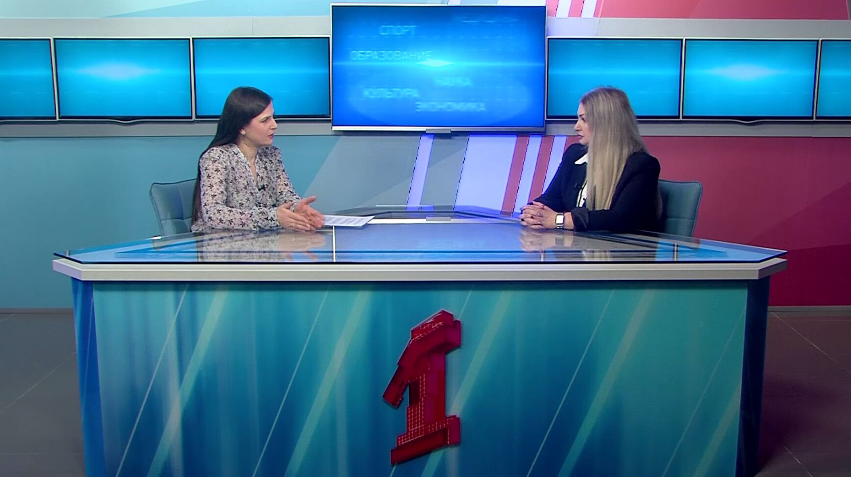 «В тему»: Лаура Зудина, директор департамента государственной службы занятости населения Ярославской области - о ситуации на рынке труда и мерах поддержки предприятий и граждан