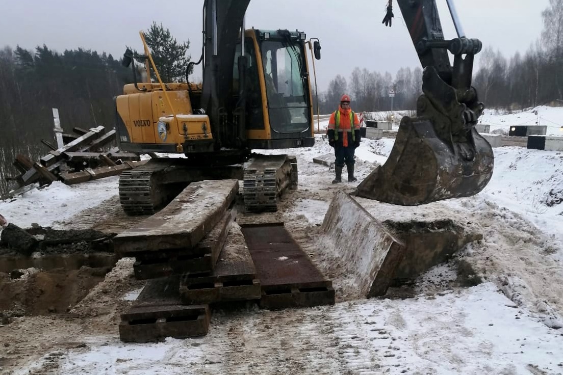 В Мышкинском районе начался разбор моста через реку Сутку