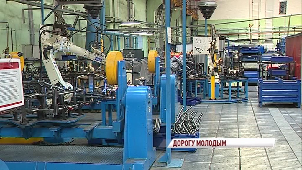 Идеи молодых специалистов помогают создавать современные снегоходы