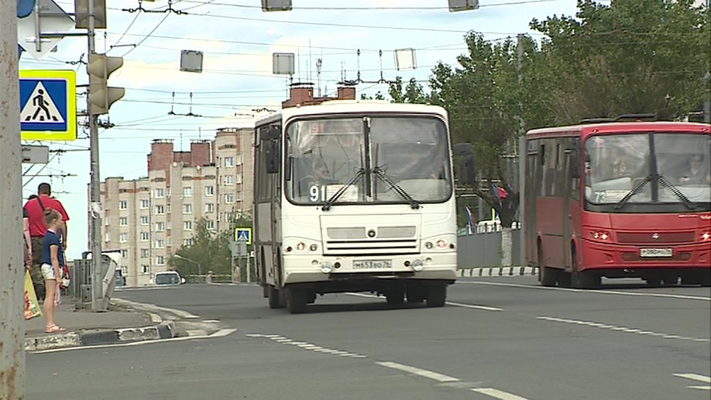 Сужение полос и ликвидация «зебр»: как Ярославль будут спасать от ежедневных пробок