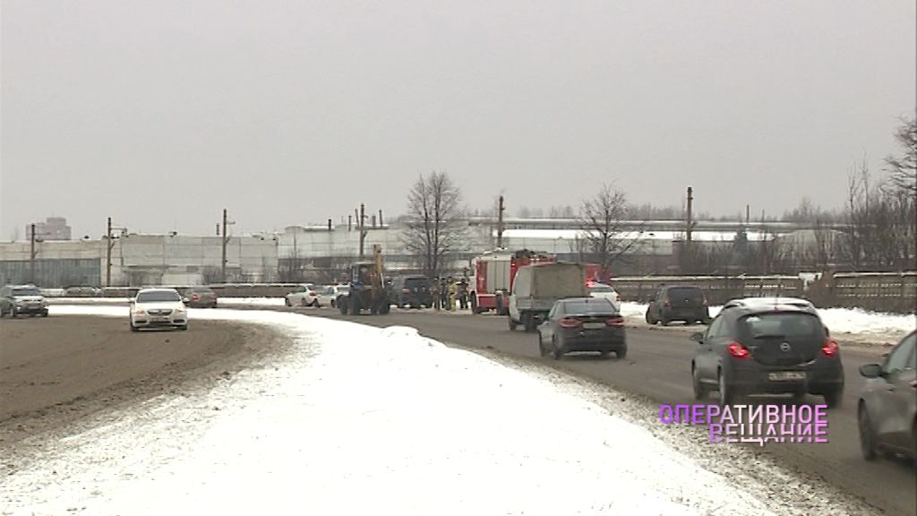 МЧС предупреждает о гололедице и снежных заносах на дорогах