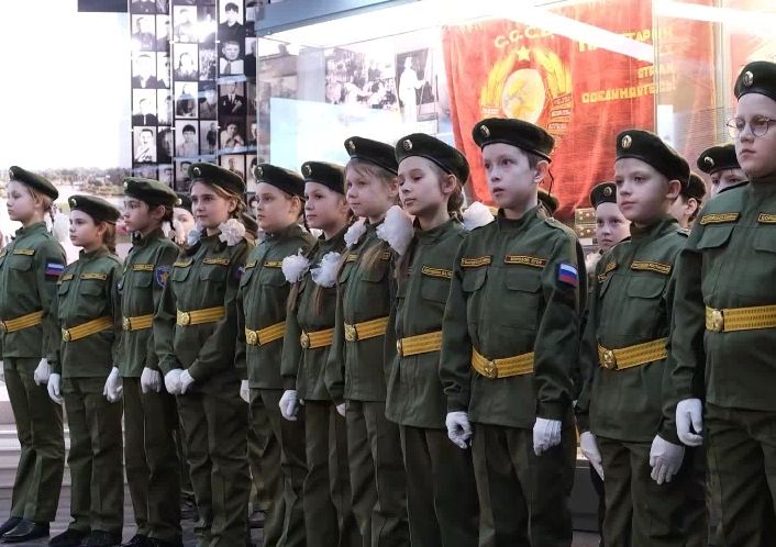 В Ярославле ученики подшефного Росгвардии класса приняли присягу «Гвардейской смены»