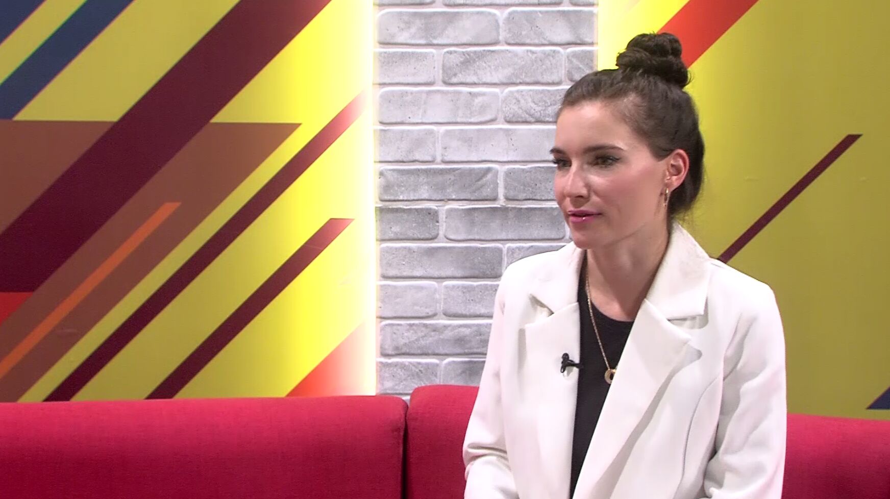 «Интересный человек». В год семьи обсуждаем важную тему: как построить семью и сохранить ее