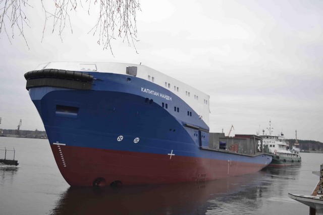 Два буксира Ярославского судостроительного завода переданы Черноморскому флоту