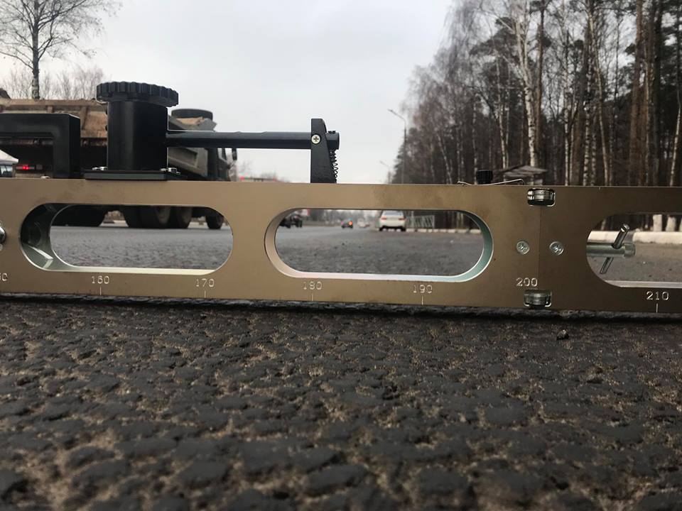 Общественники проверили проспект Авиаторов: идеальна ли дорога?