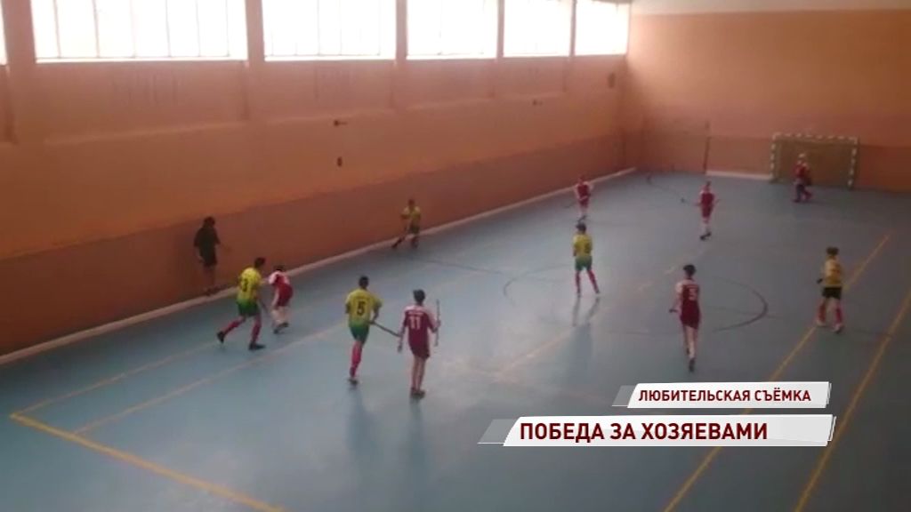 В Ярославле состоялось открытое первенство по индорхоккею