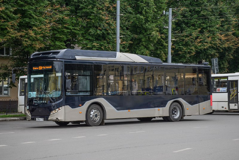 По Ярославлю начал курсировать новый современный автобус: фото