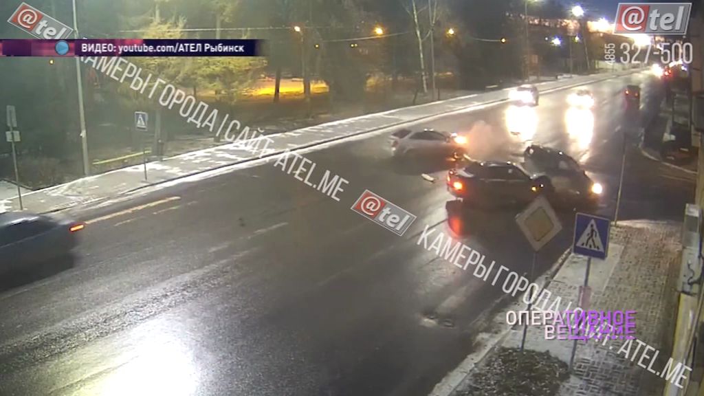 Тройное ДТП в Рыбинске: одну из пассажирок госпитализировали