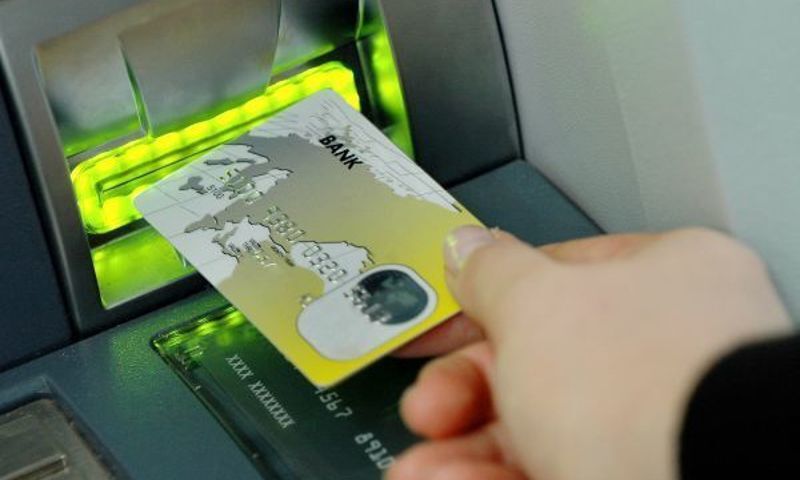 Кому платить по долгам умершего родственника, рассказали ярославцам