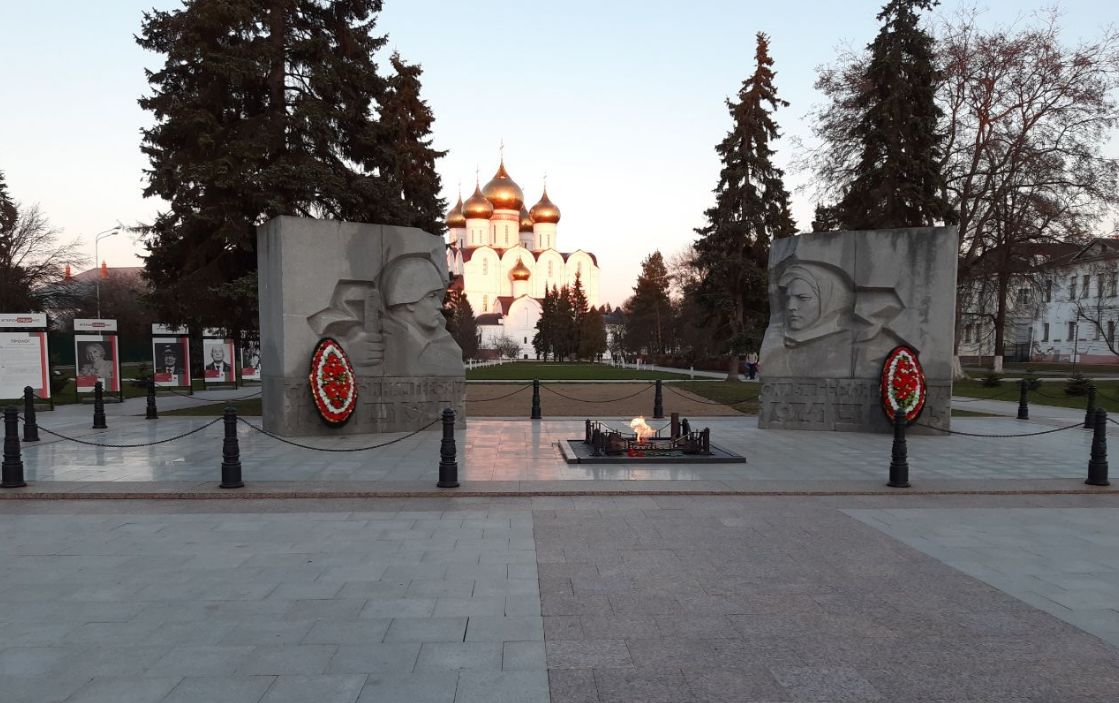 Акция "Бессмертный полк России" стартовала онлайн