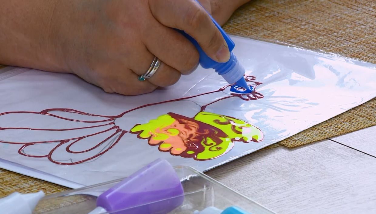 Рубрика «Мастер-класс»: витражная жар-птица