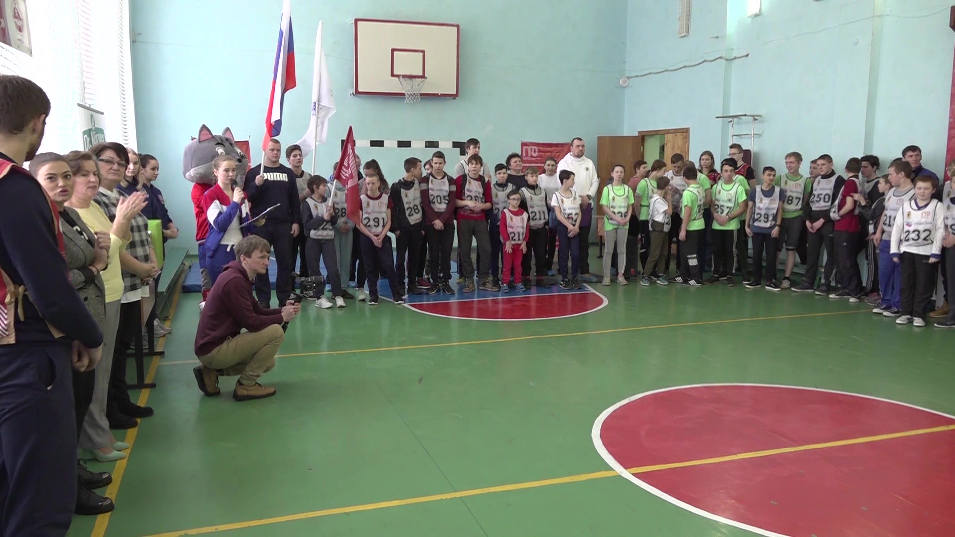 Нормативы вместо уроков: в Ярославле стартовал фестиваль «Спорт без ограничений»