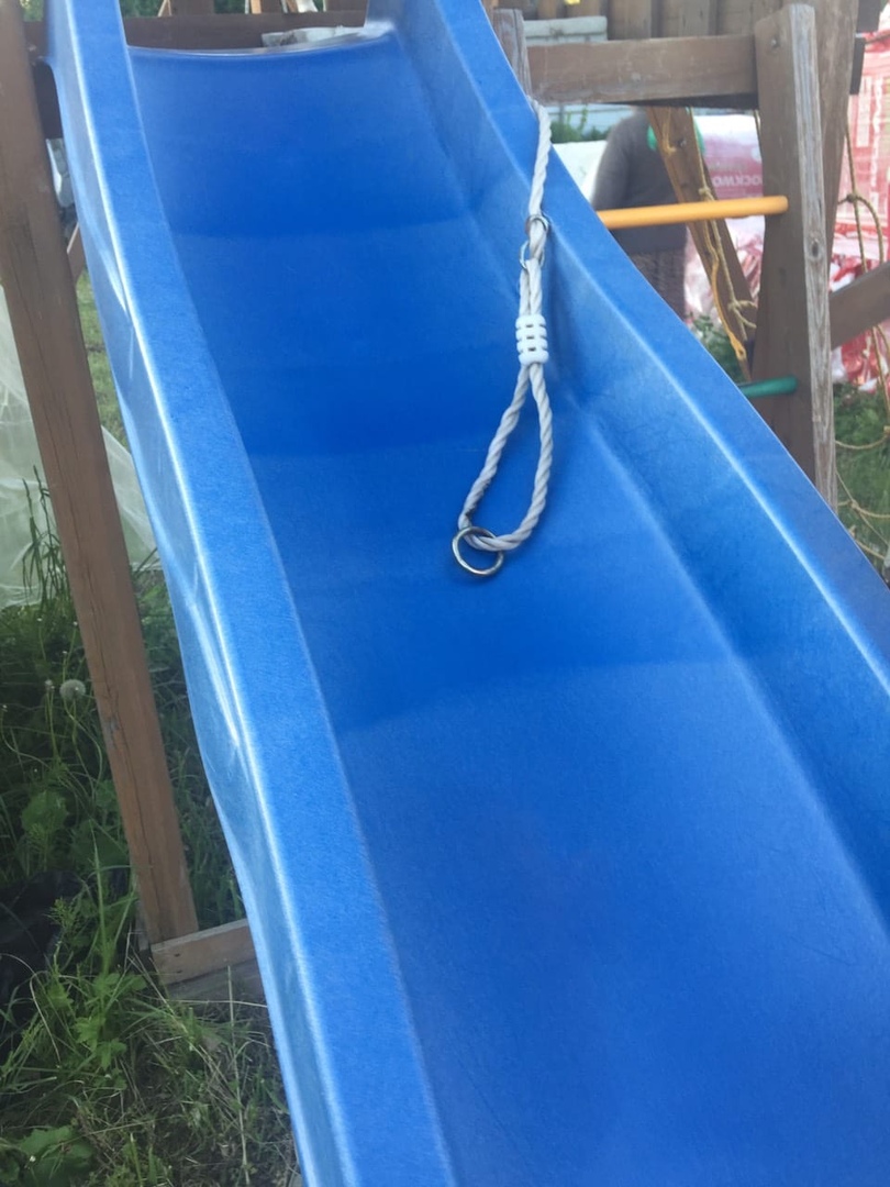 В Переславле-Залесском на детской площадке погибла 4-летняя девочка: подробности ЧП