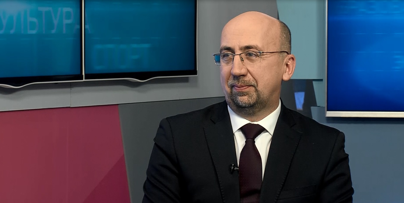 «В тему»: Евгений Гузанов – о работе архивной службы Ярославской области