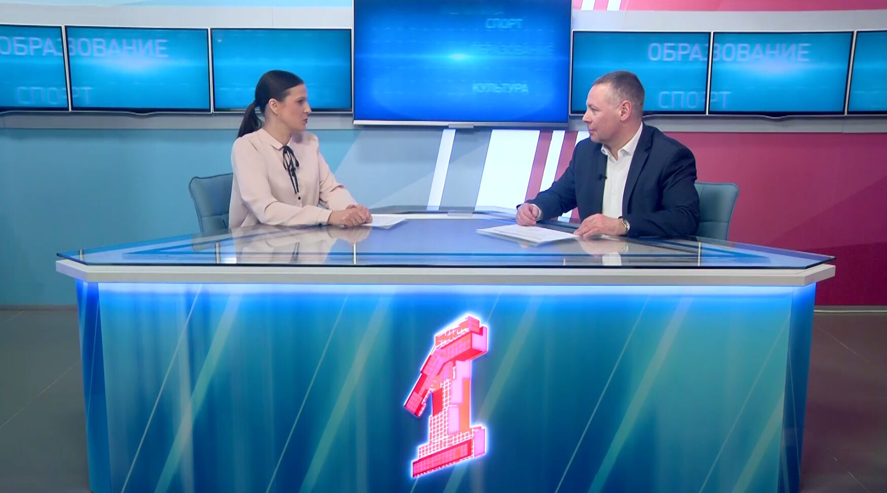 «В тему». Губернатор Ярославской области Михаил Евраев - о поправках в бюджет региона