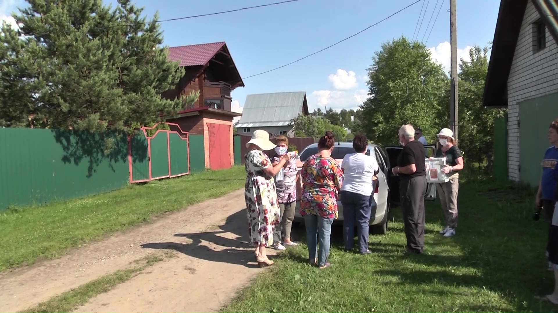 Жители Ярославской области выражают гражданскую позицию прямо рядом со своими домами