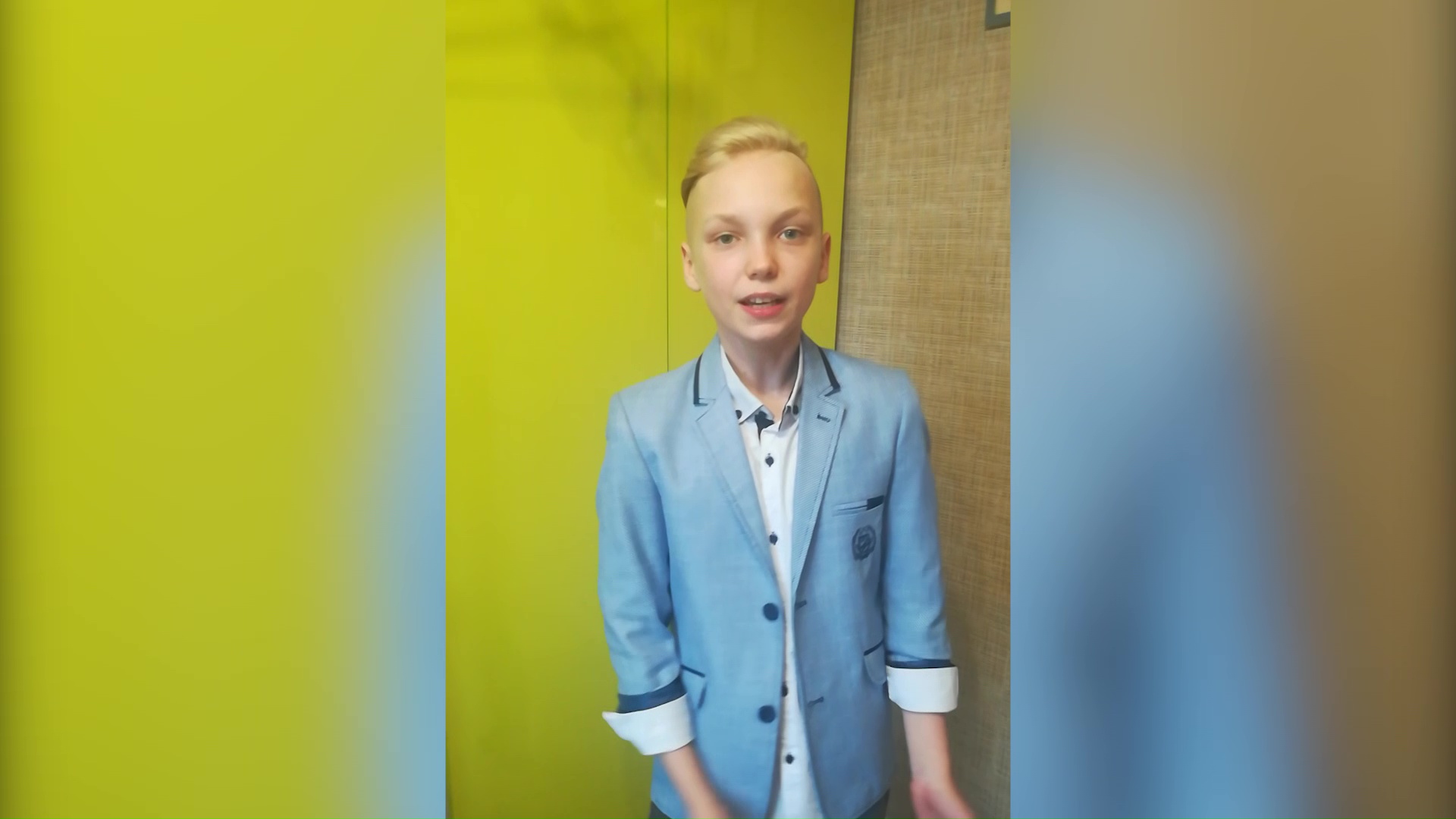 Ярославцы исполняют песни о Победе в преддверии 9 мая