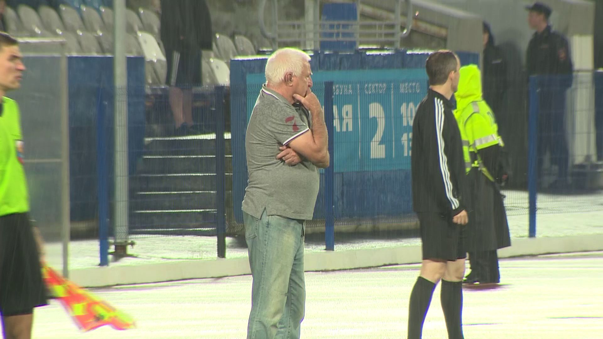 В символическую сборную тура ФНЛ попал тренер «Шинника»