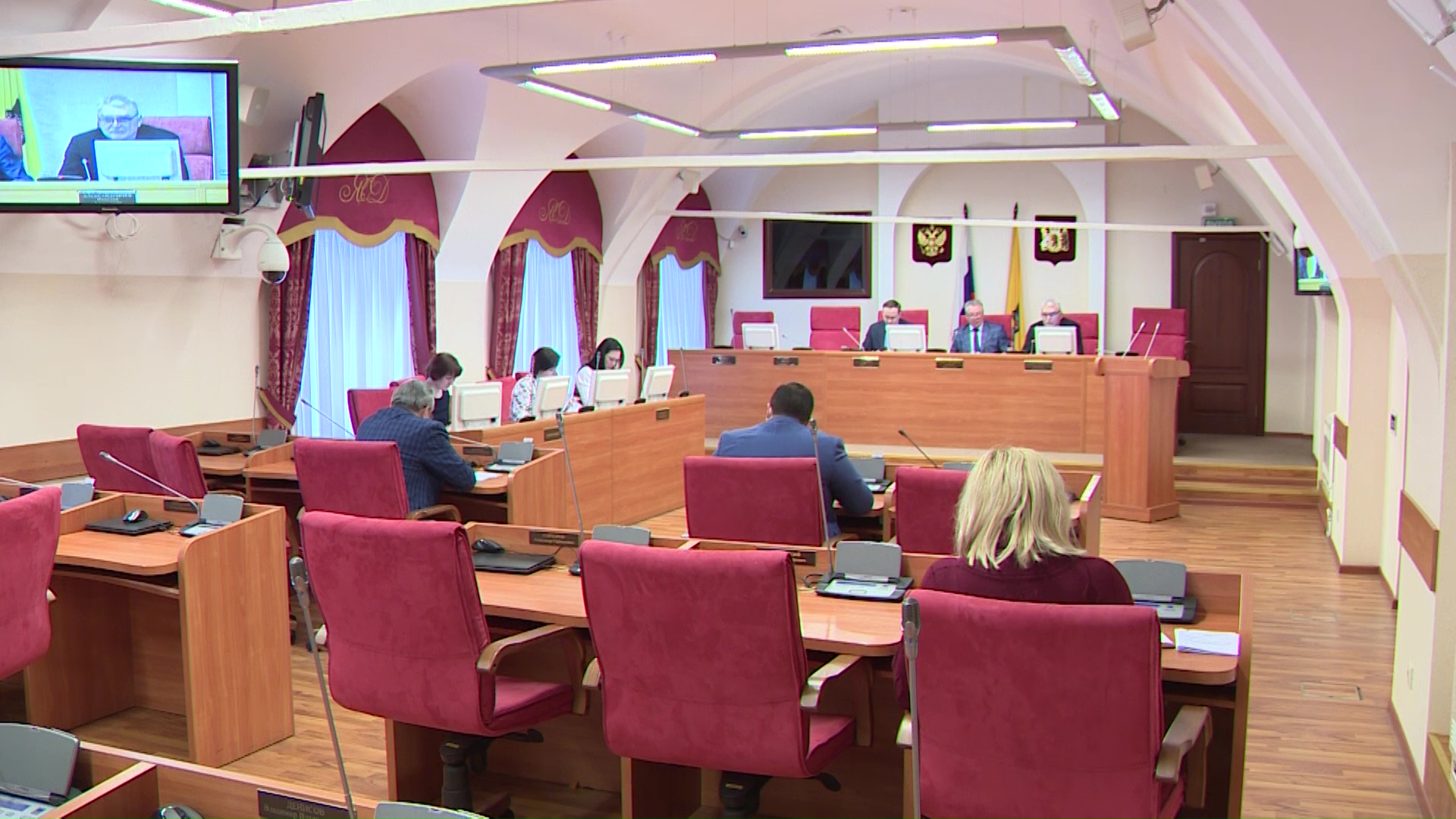 Облдума одобрила законопроект, ограничивающий продажу бестабачных изделий