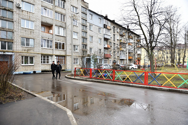 В Ярославле проверяют отремонтированные в прошлом году дворы