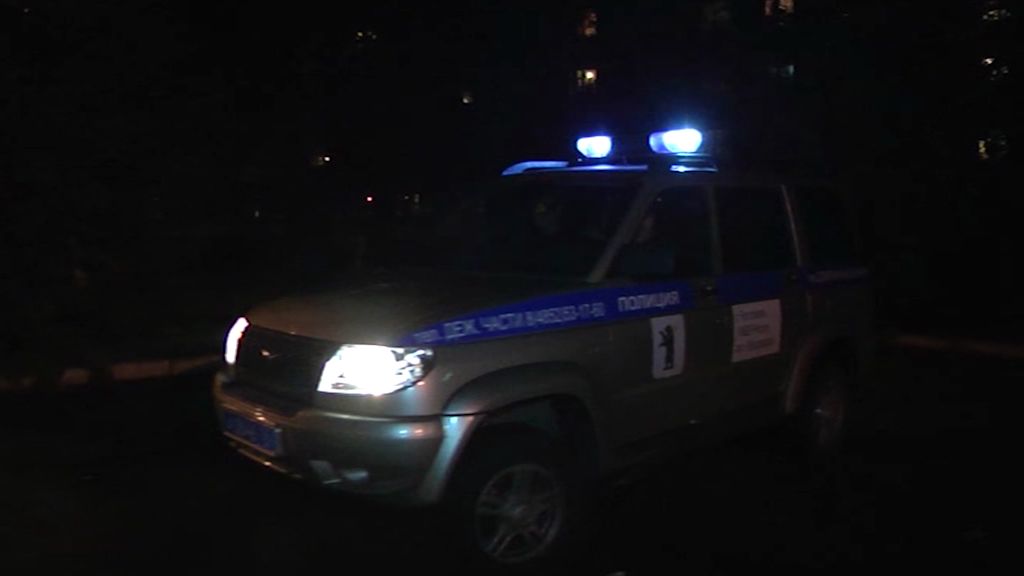 На карьерах в Брагине под лед провалился большой КАМАЗ: погиб водитель