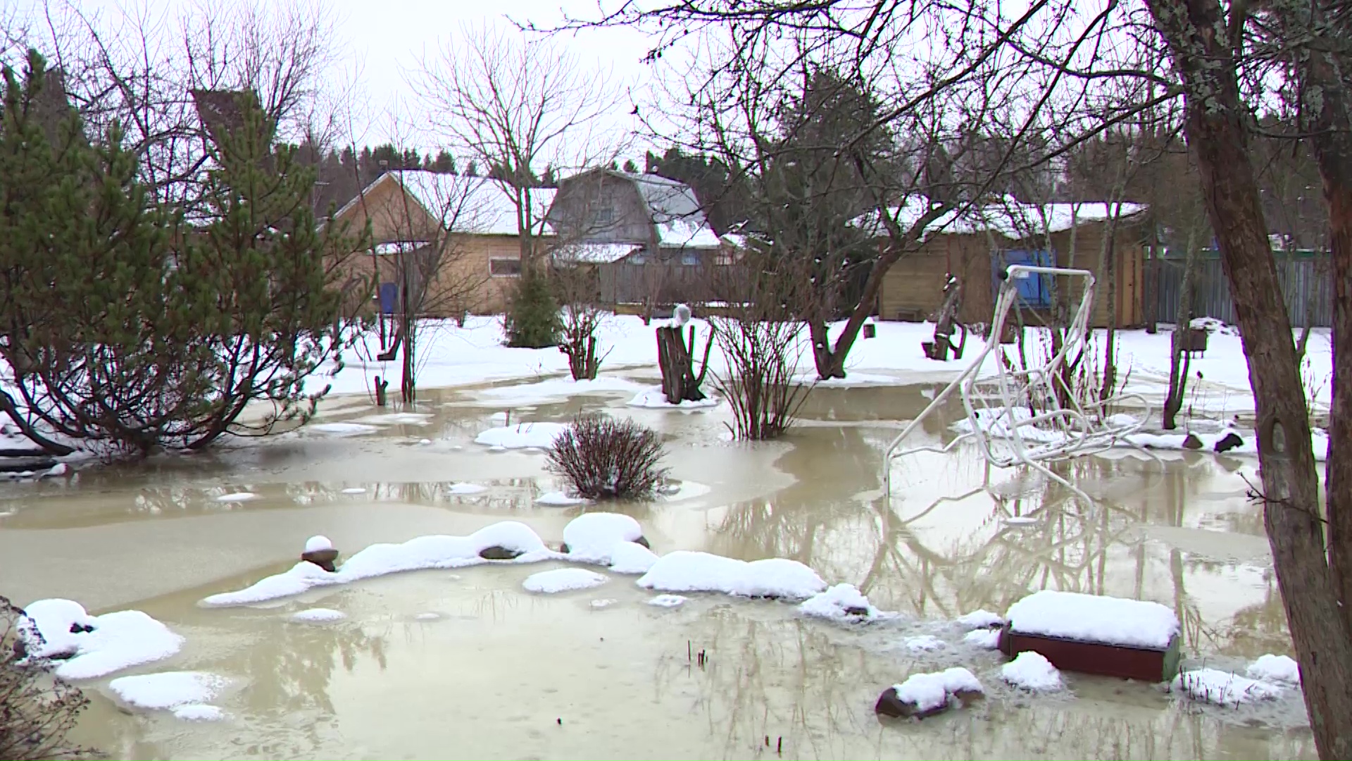 Рыбинская ГЭС продолжит сбросы до 20 февраля