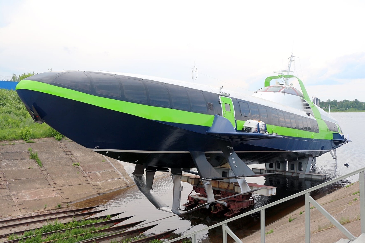 В Рыбинске спустили на воду новую “Комету”: куда она отправится