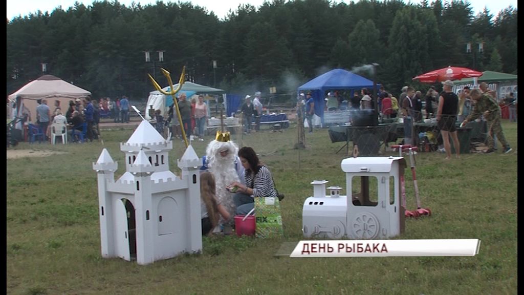 Под Рыбинском прошли торжества в честь Дня рыбака