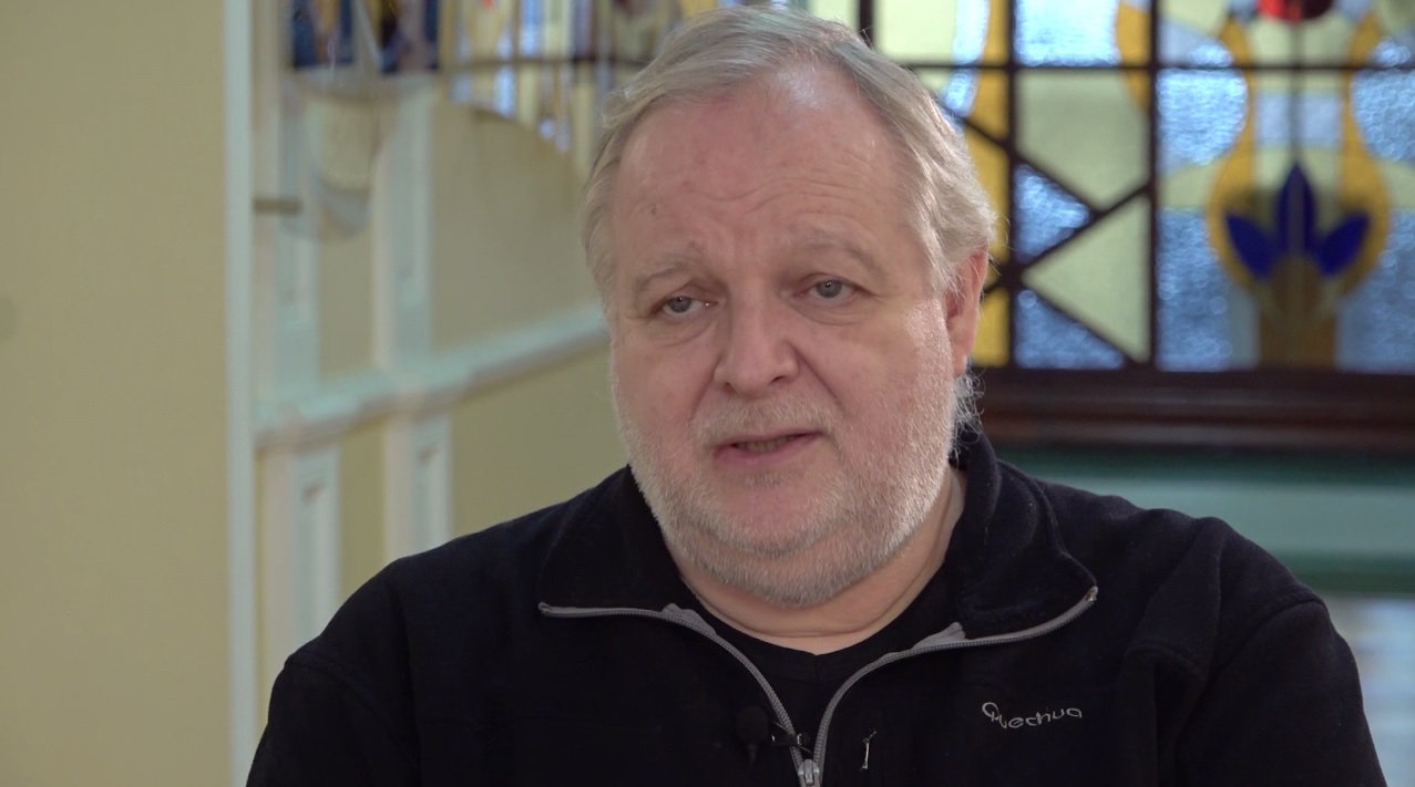 «В тему»: Анджей Бубень – о спектакле «Отцы и дети»