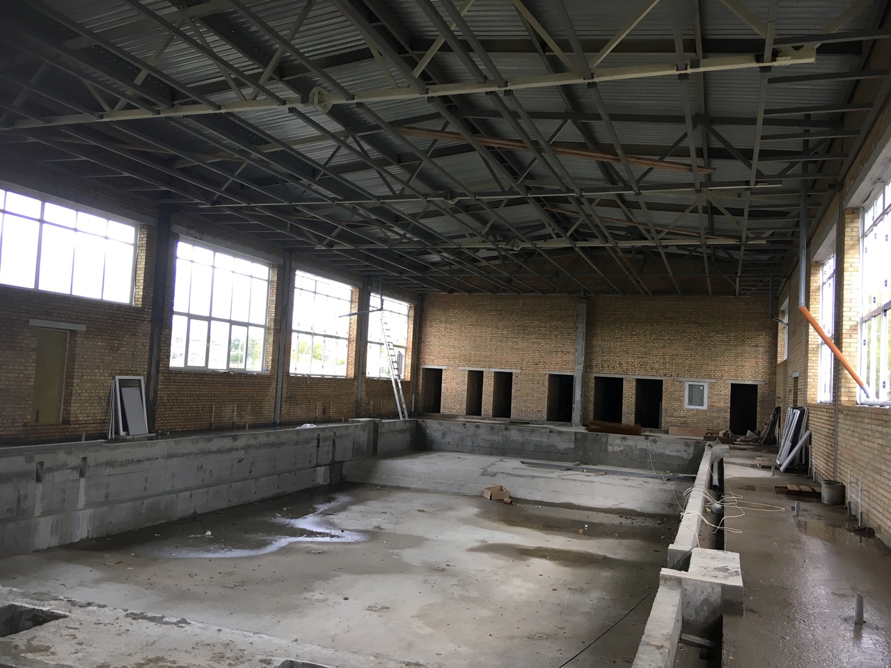 Дмитрий Миронов рассказал о строительстве бассейна в Пречистом