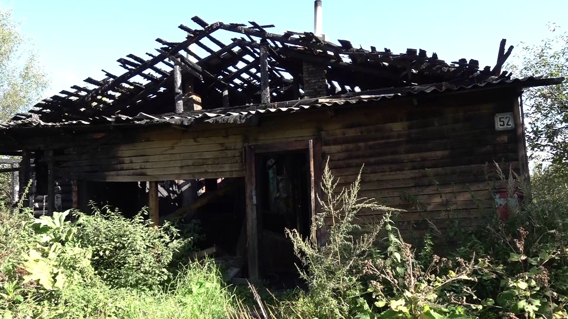 Жителей сгоревшего дома в Пятовском расселят до 2032 года