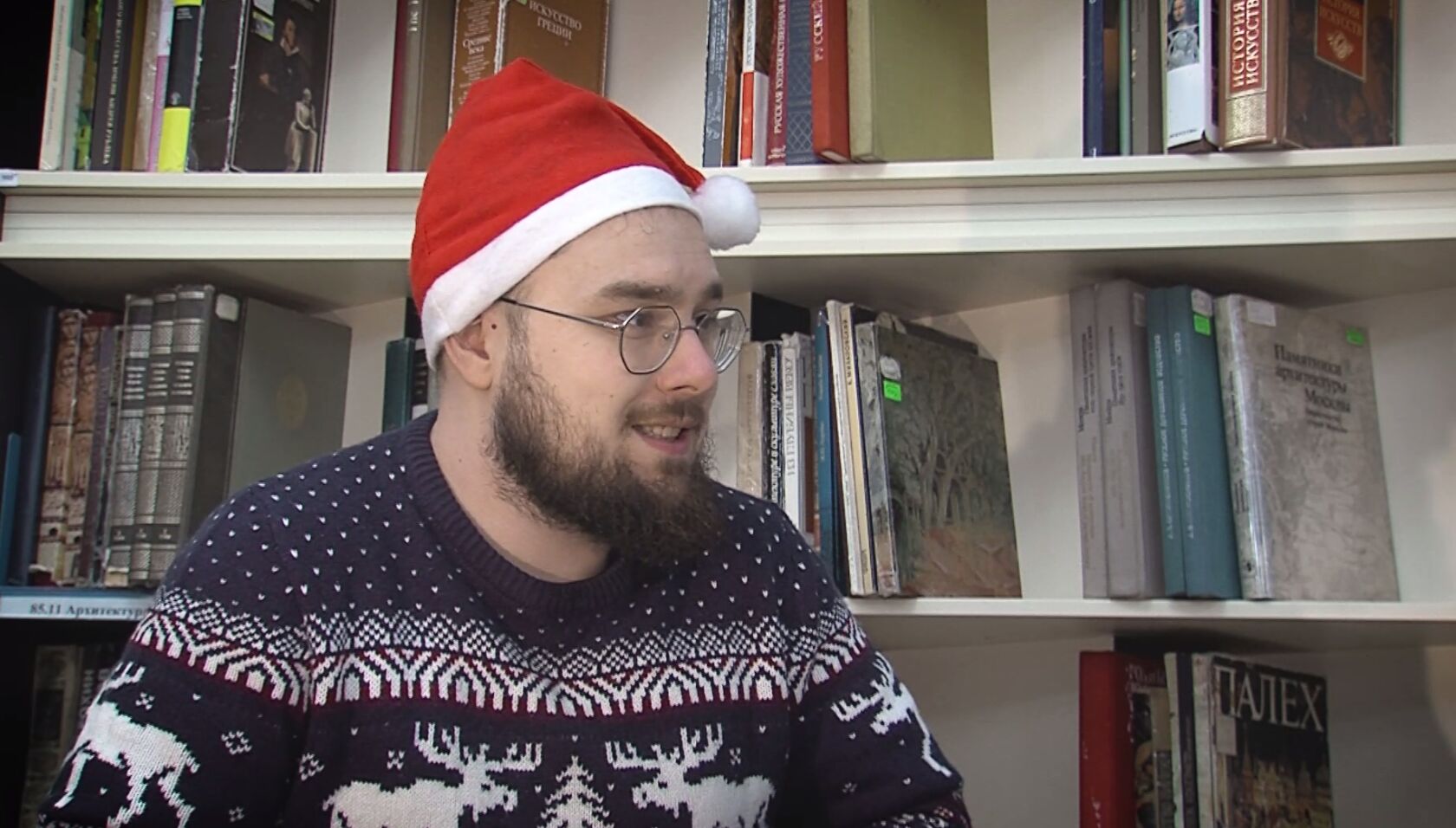 «Первая страница». Что почитать после новогодних каникул?