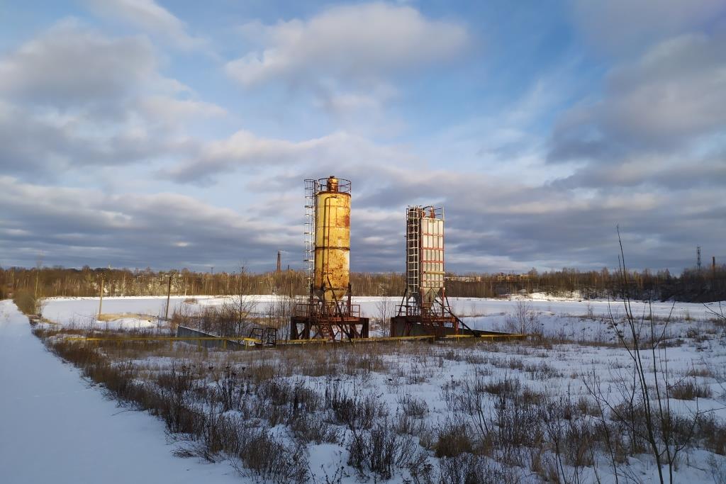 Уровень кислогудронных прудов на территории ЯНПЗ им. Д.И. Менделеева под особым контролем