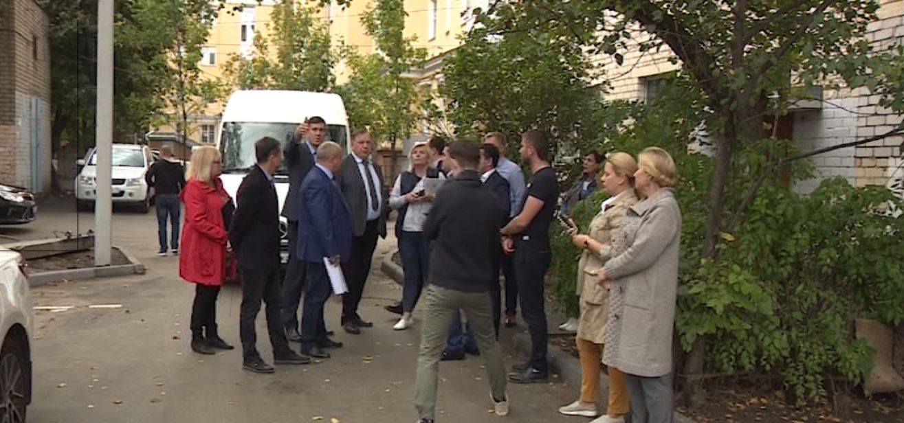 Ярославские депутаты проверяют качество ремонта дворов в городе