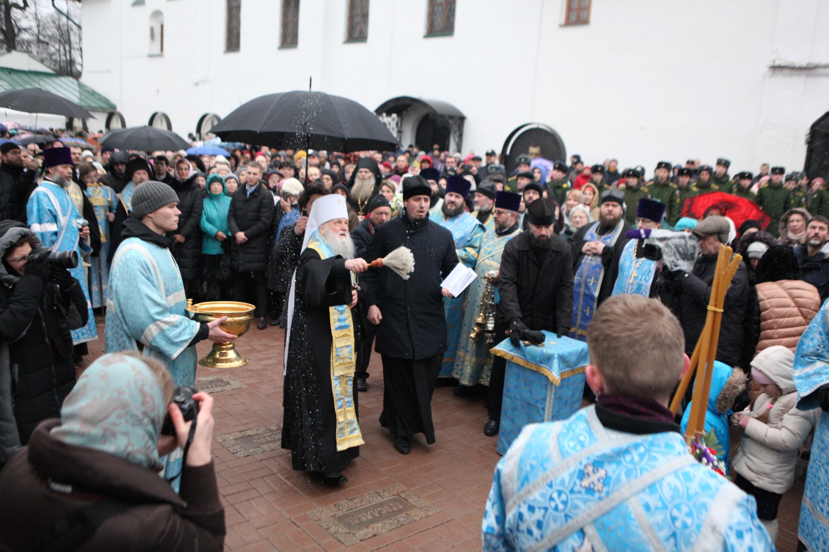 Дмитрий Миронов открыл в Ярославле памятник Кузьме Минину и Дмитрию Пожарскому
