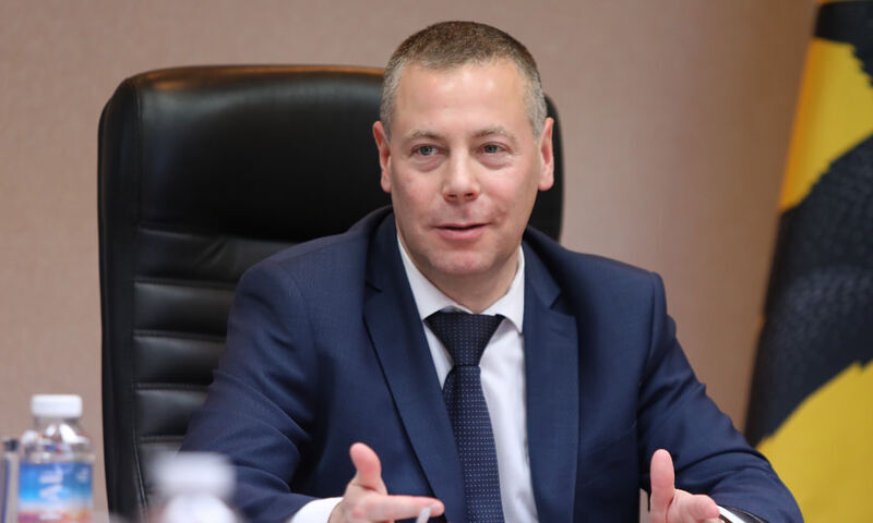 Владимир Путин провел встречу с избранными в сентябре губернаторами. В их числе и Михаил Евраев